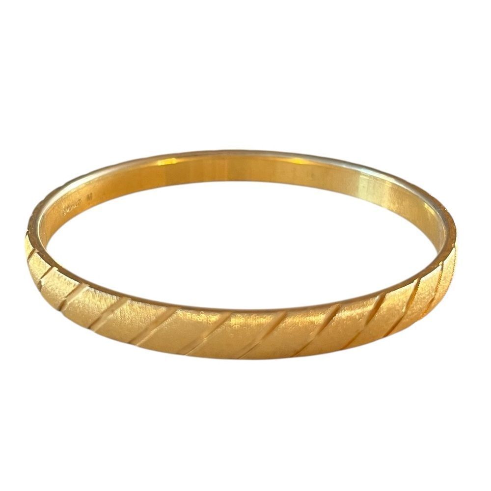 Vintage Monet Diamond Cut Gold Bangle Bracelet